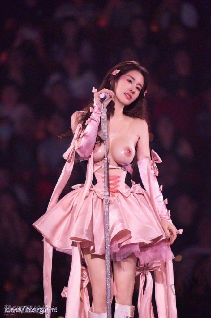 张碧晨 原图去衣系列 8-秘密图库